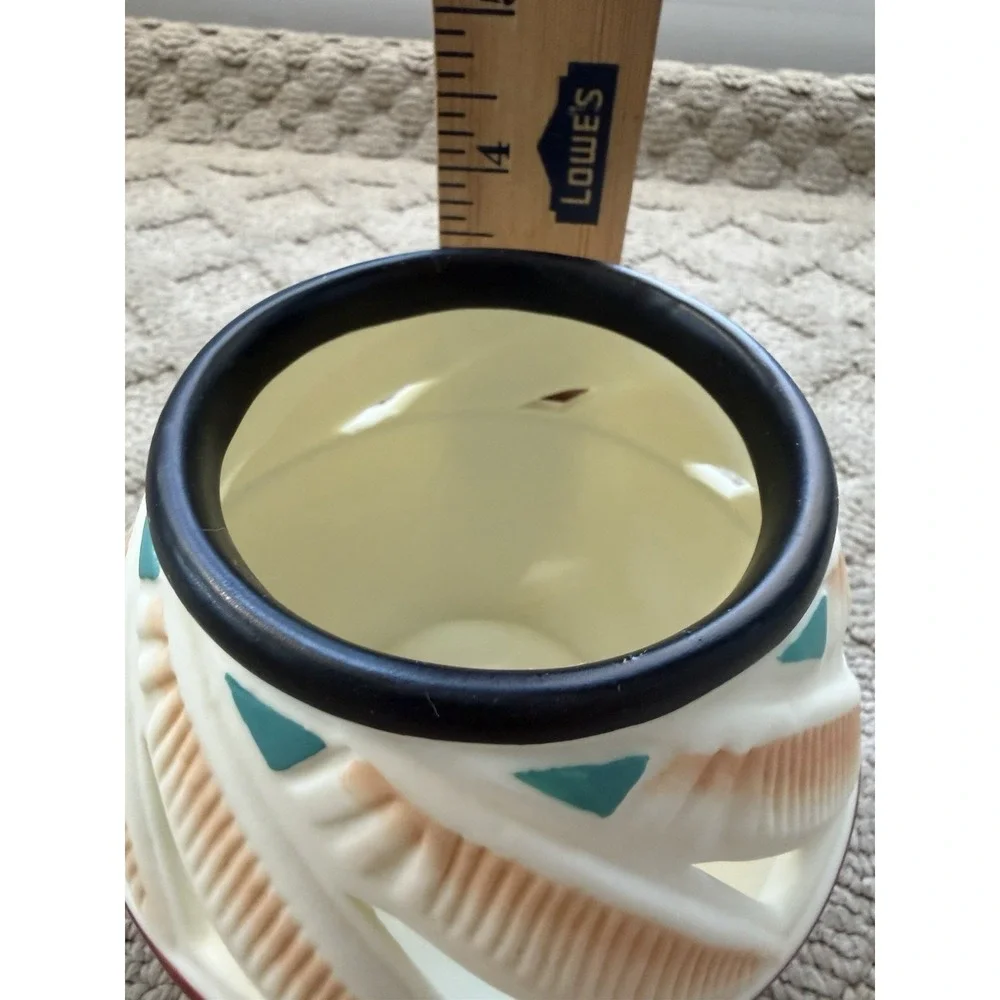 PartyLite feather pot
